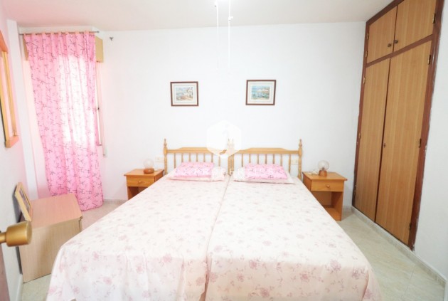 Tweedehands - Appartement / flat -
Playa Del Acequion - Costa Blanca