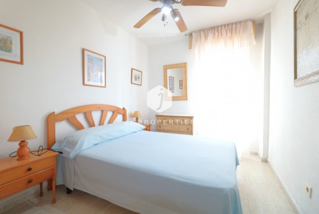 Tweedehands - Appartement / flat -
Playa Del Acequion - Costa Blanca