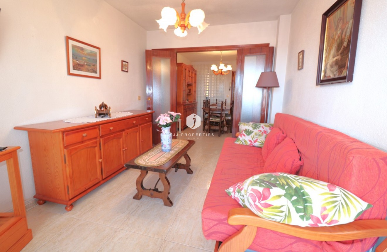 Tweedehands - Appartement / flat -
Playa Del Acequion - Costa Blanca