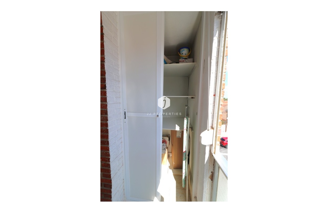 Tweedehands - Appartement / flat -
Playa Del Acequion - Costa Blanca