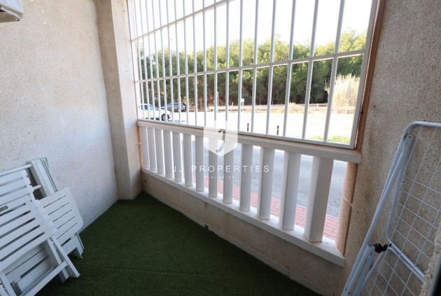 Tweedehands - Appartement / flat -
Playa Del Acequion - Costa Blanca