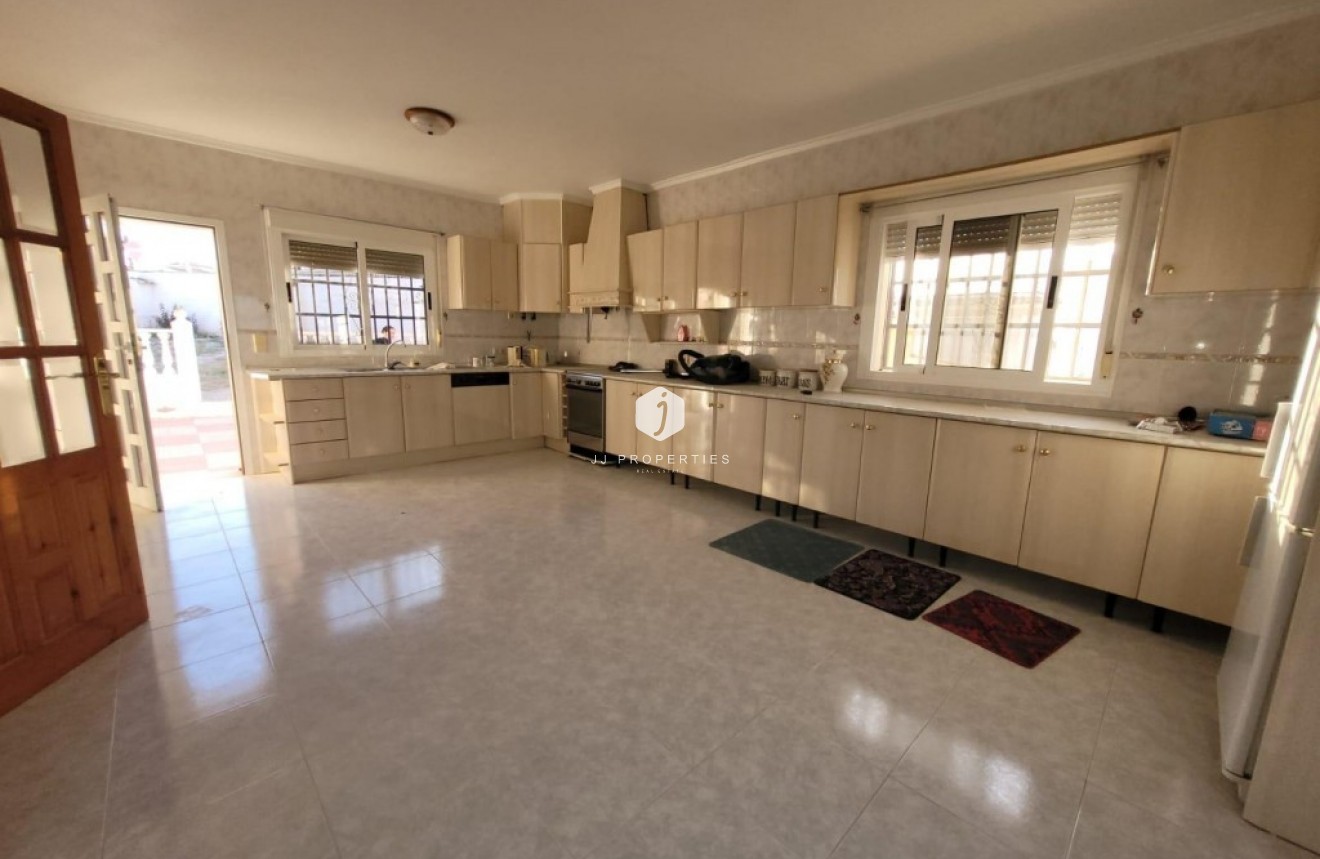 Tweedehands - Villa -
Ciudad Quesada - Costa Blanca