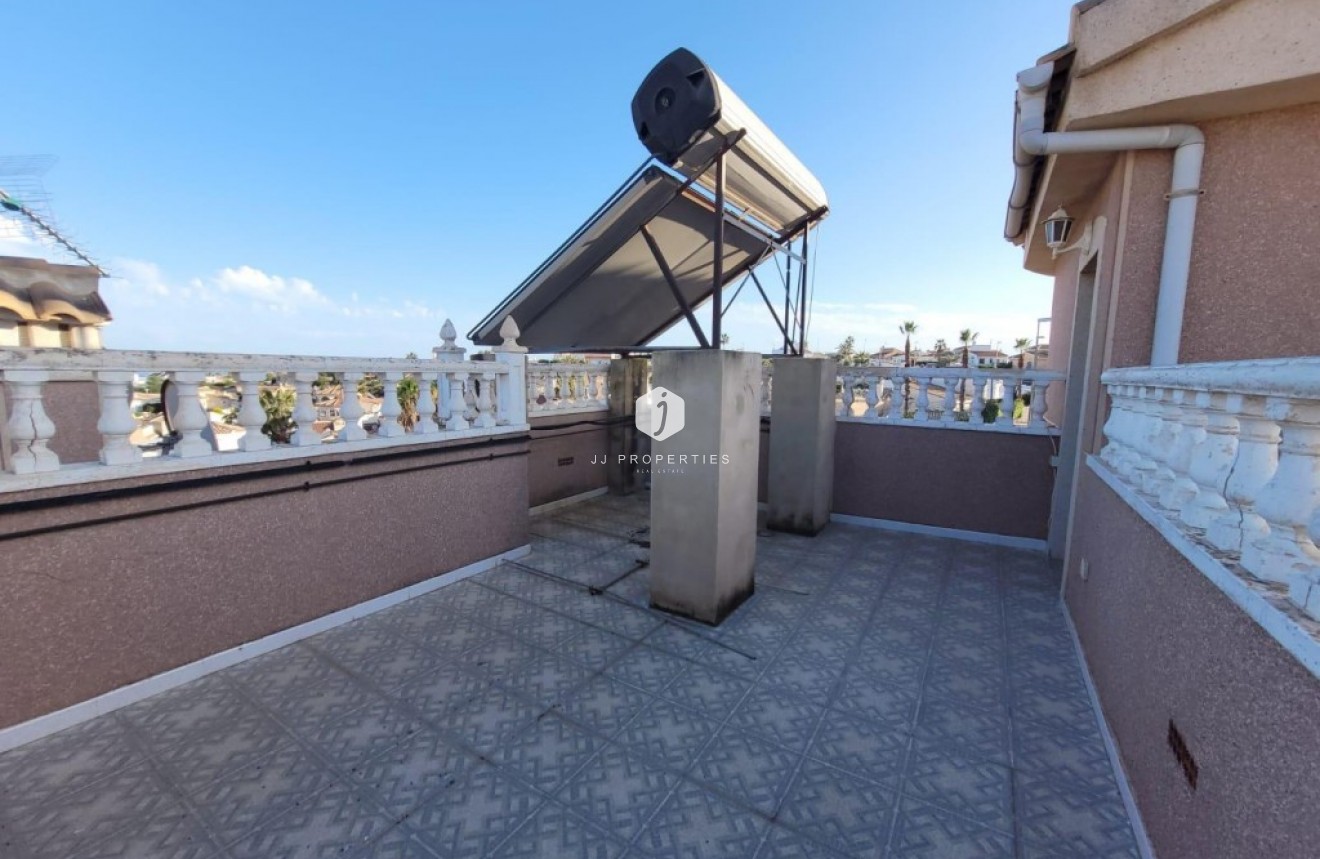 Tweedehands - Villa -
Ciudad Quesada - Costa Blanca