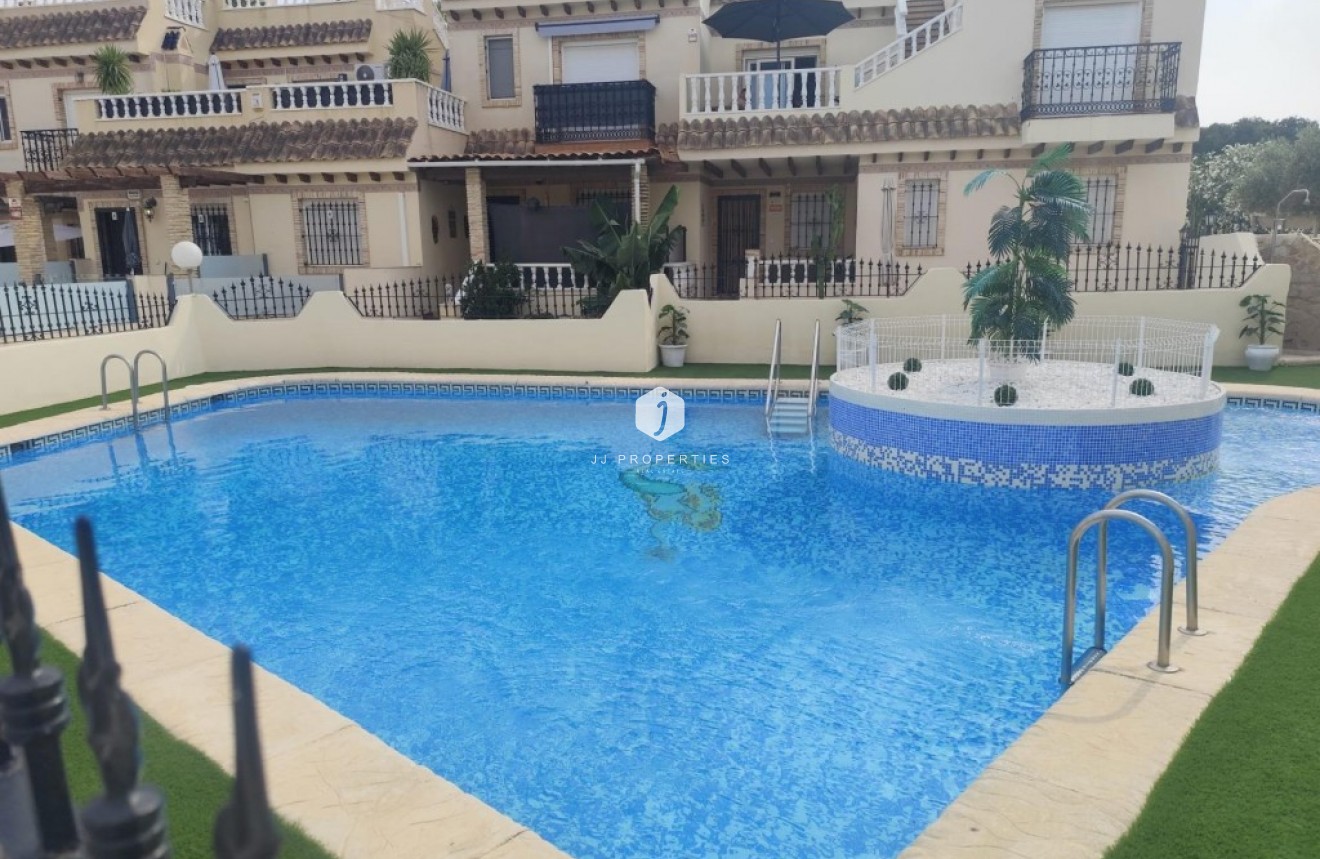 Tweedehands - Chalet -
Orihuela Costa - Costa Blanca