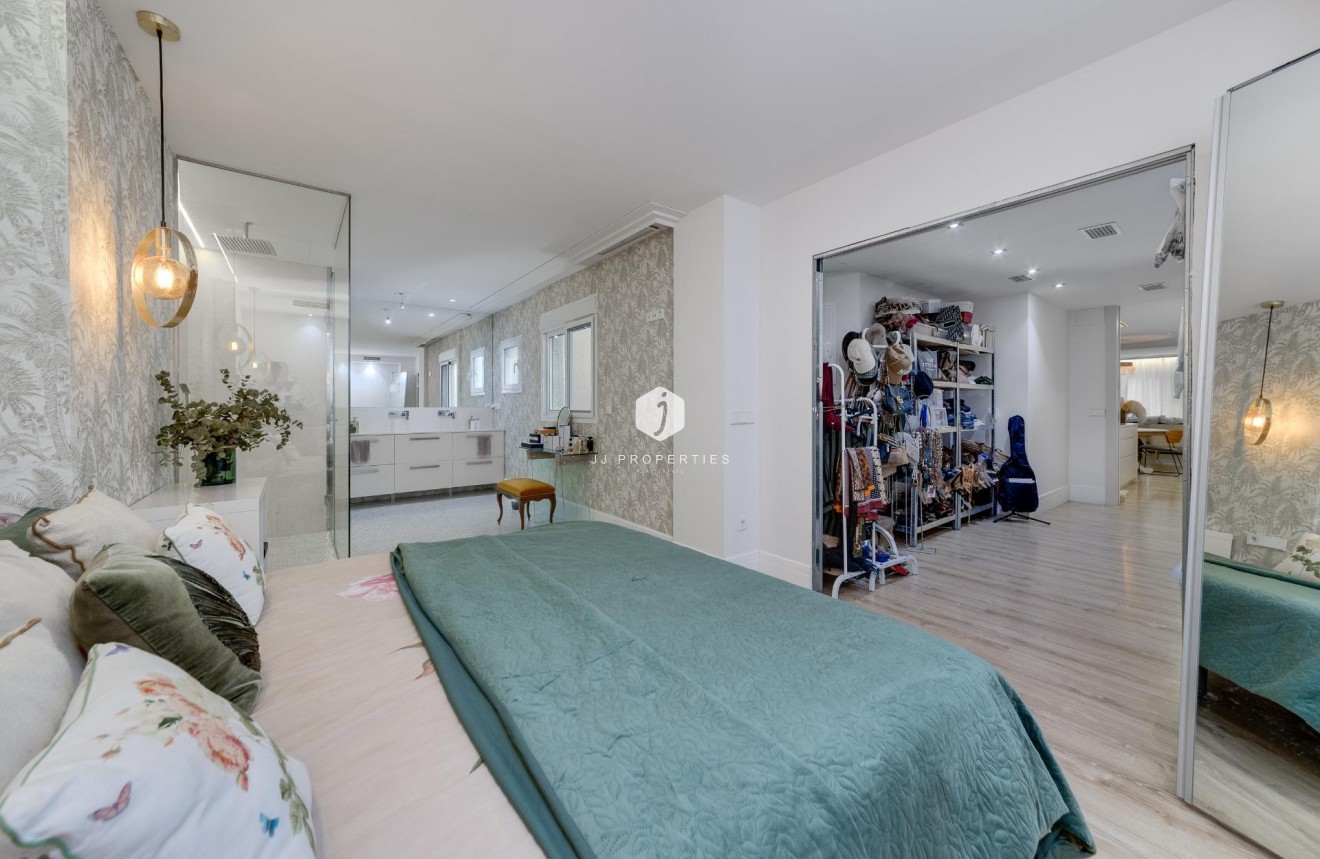 Tweedehands - Appartement / flat -
Torrevieja - Playa del Cura