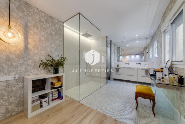 Tweedehands - Appartement / flat -
Torrevieja - Playa del Cura