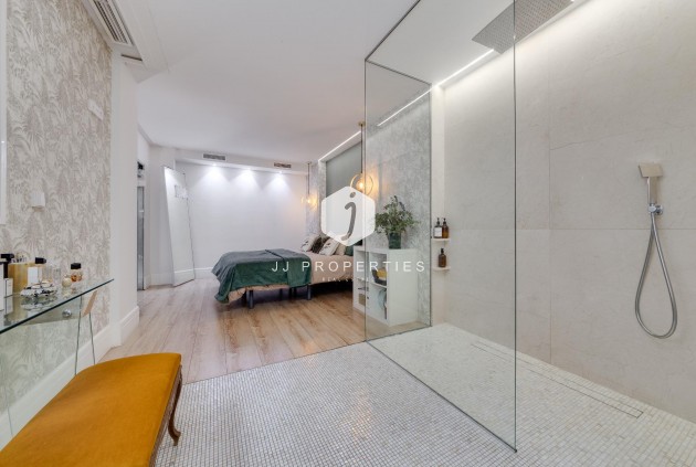 Tweedehands - Appartement / flat -
Torrevieja - Playa del Cura