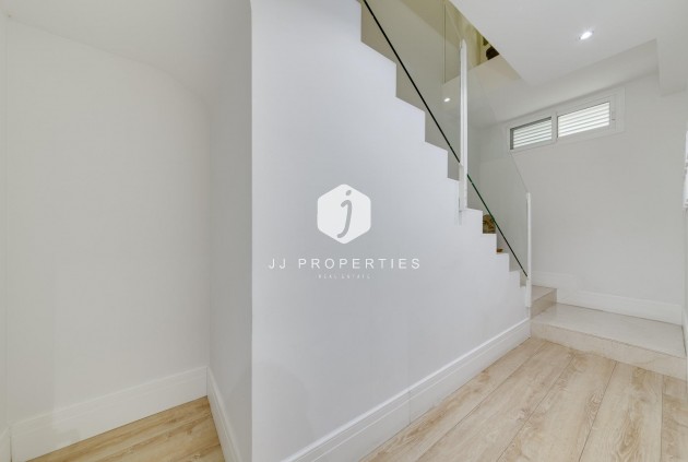 Tweedehands - Appartement / flat -
Torrevieja - Playa del Cura