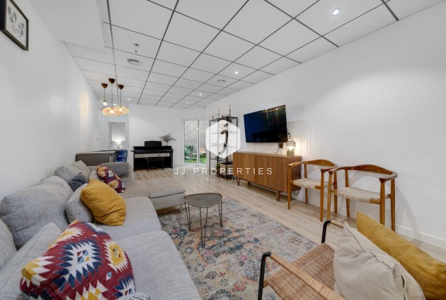 Tweedehands - Appartement / flat -
Torrevieja - Playa del Cura