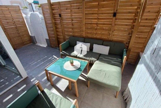 Tweedehands - Appartement / flat -
Torrevieja - Los Balcones