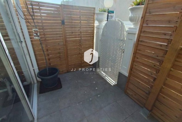 Tweedehands - Appartement / flat -
Torrevieja - Los Balcones