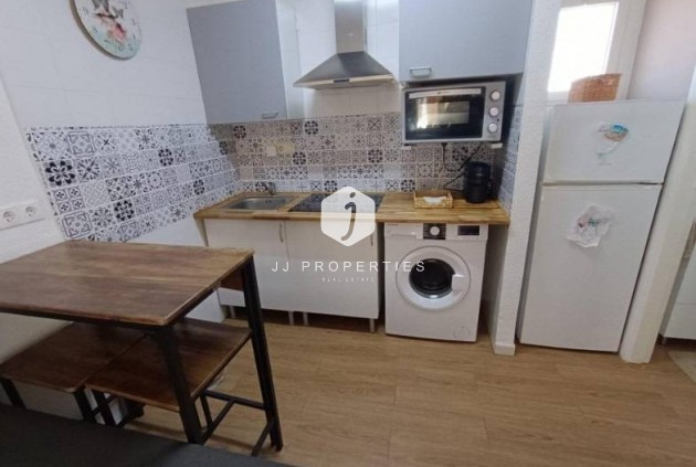 Tweedehands - Appartement / flat -
Torrevieja - Los Balcones