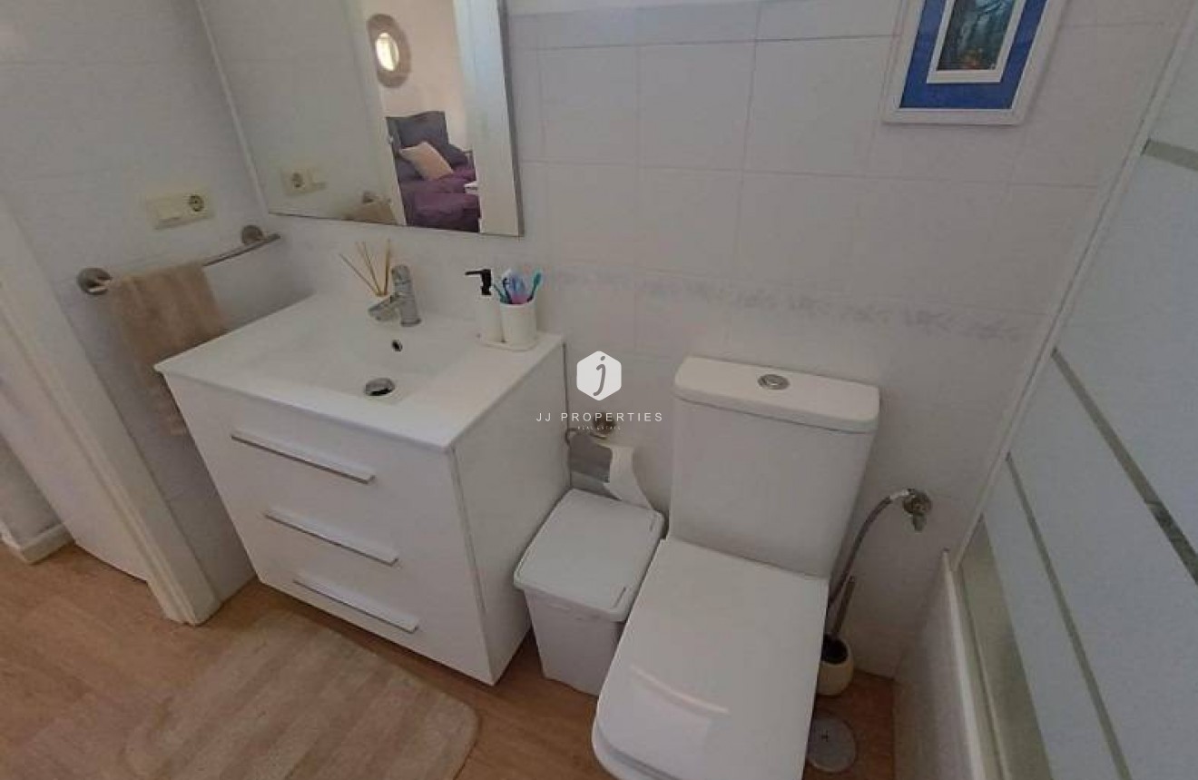 Tweedehands - Appartement / flat -
Torrevieja - Los Balcones