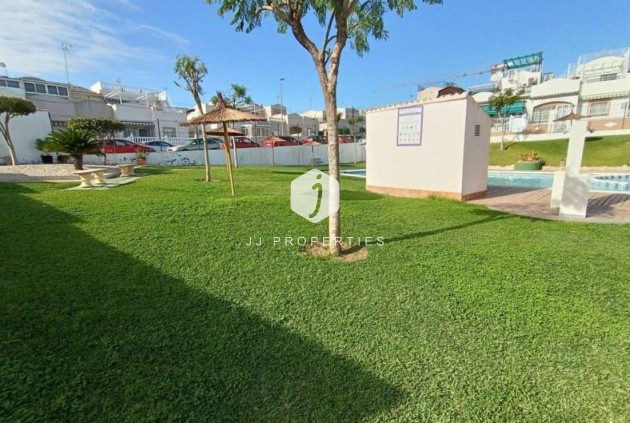 Tweedehands - Appartement / flat -
Torrevieja - Los Balcones