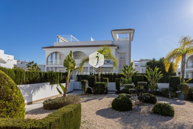 Tweedehands - Penthouse -
Ciudad Quesada - Costa Blanca