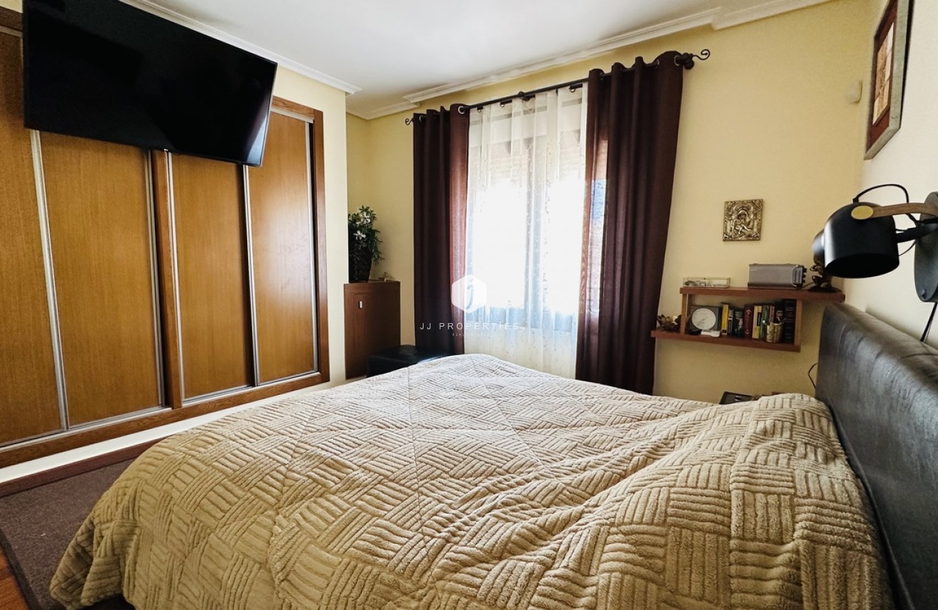 Tweedehands - Villa -
Algorfa - Inland