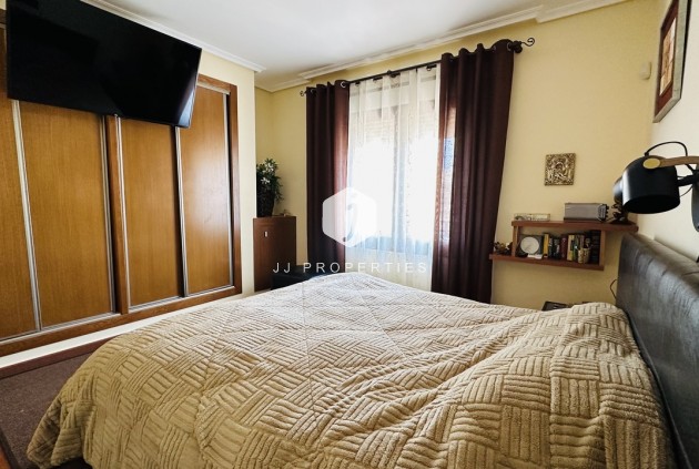 Tweedehands - Villa -
Algorfa - Inland