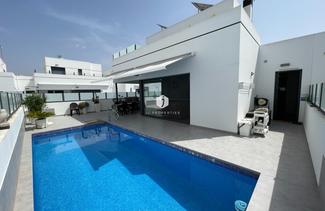 Tweedehands - Chalet -
Dolores - Costa Blanca