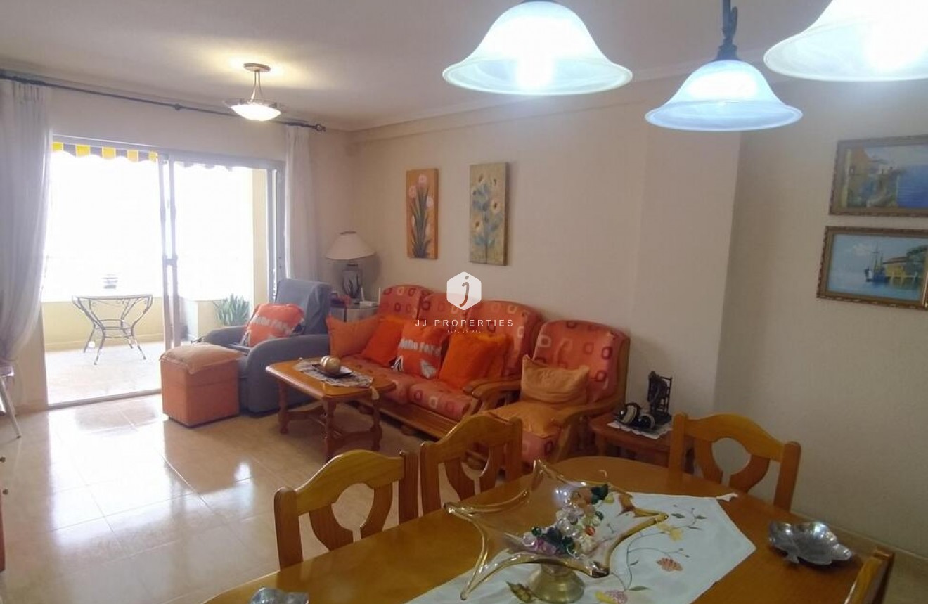 Tweedehands - Appartement / flat -
Torrevieja - Los Locos