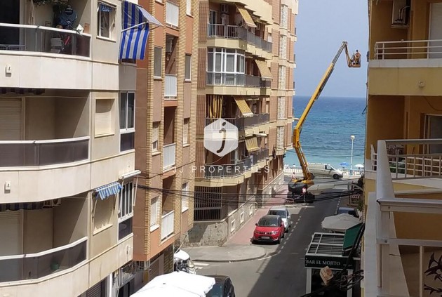 Tweedehands - Appartement / flat -
Torrevieja - Los Locos