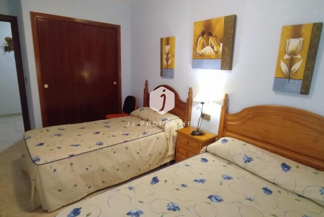 Tweedehands - Appartement / flat -
Torrevieja - Los Locos