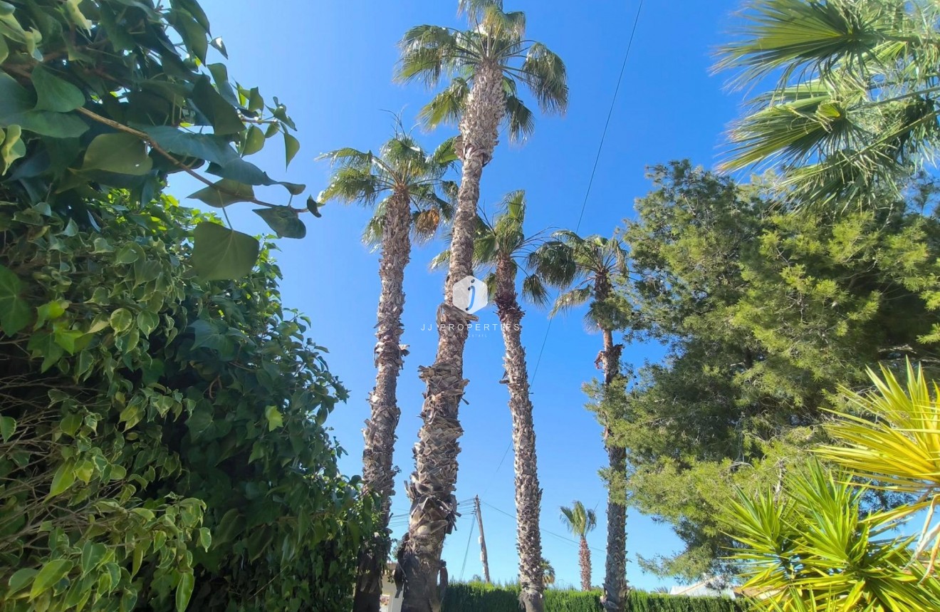 Tweedehands - Villa -
Torrevieja - La siesta