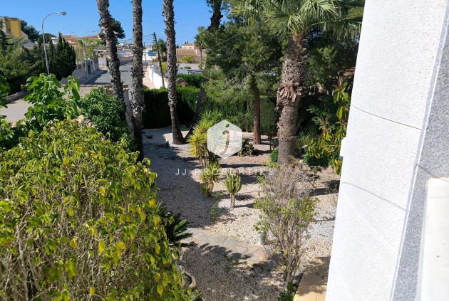 Tweedehands - Villa -
Torrevieja - La siesta