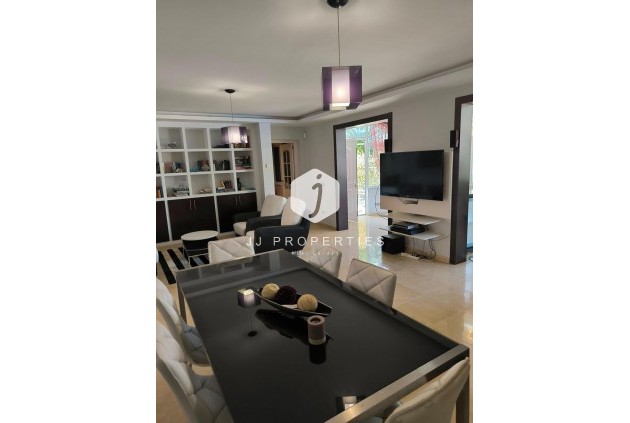 Tweedehands - Villa -
Torrevieja - La siesta