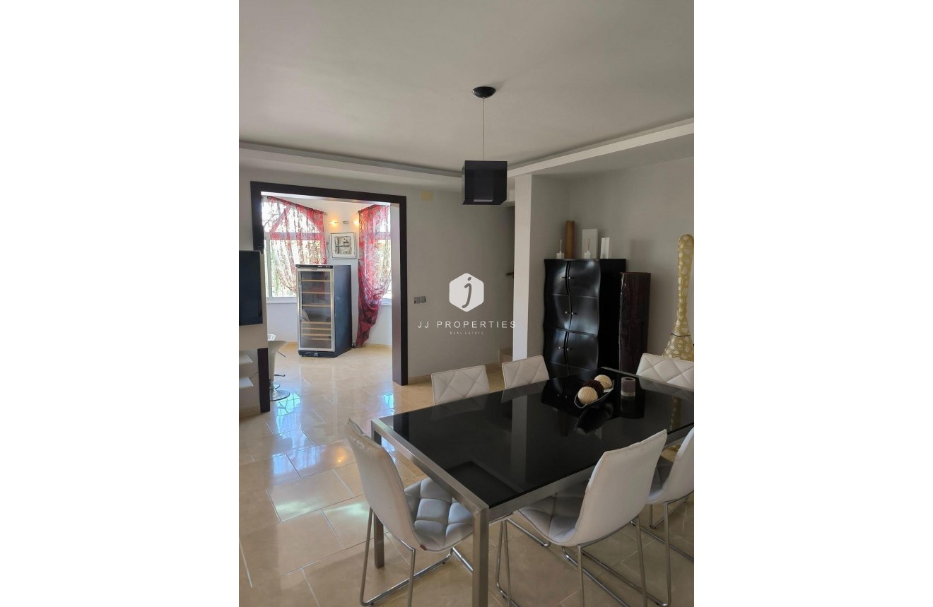 Tweedehands - Villa -
Torrevieja - La siesta