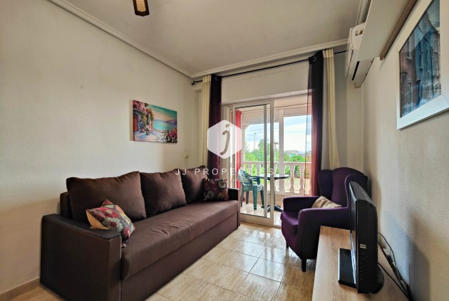 Tweedehands - Appartement / flat -
Torrevieja - Costa Blanca