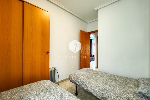 Tweedehands - Appartement / flat -
Torrevieja - Costa Blanca