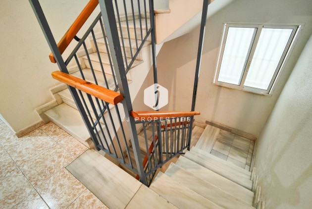 Tweedehands - Appartement / flat -
Torrevieja - Costa Blanca