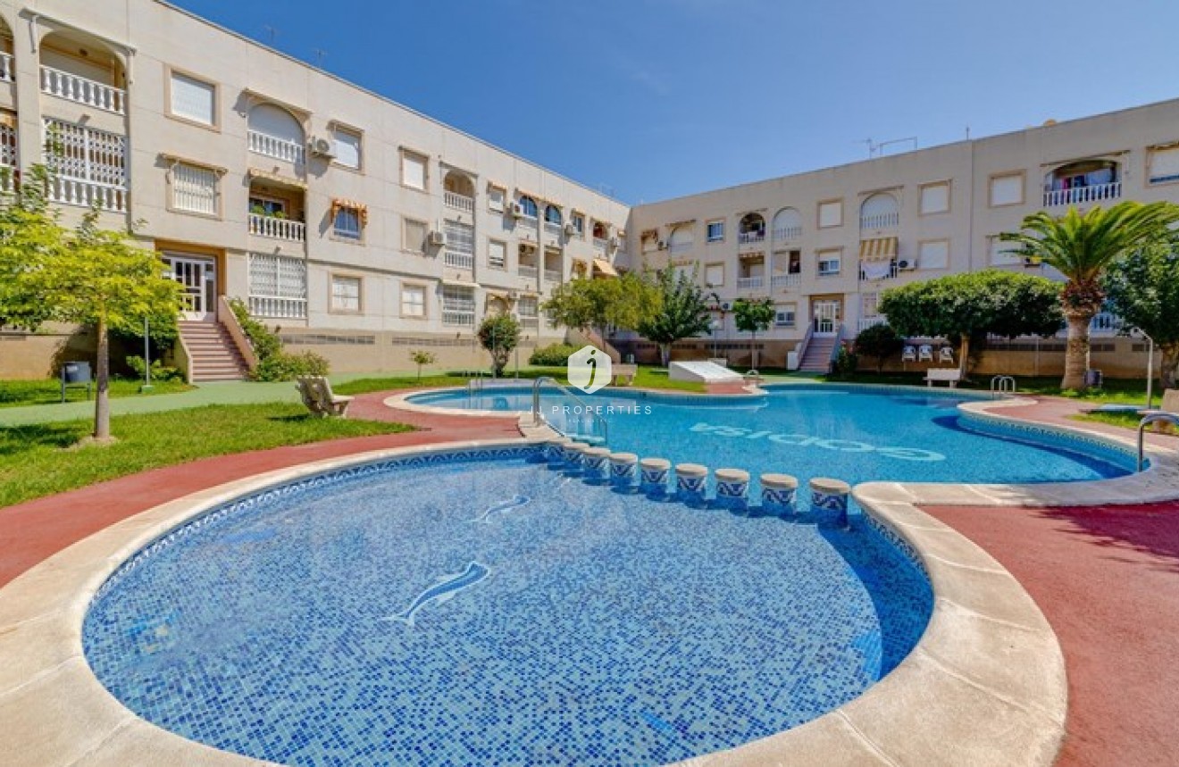 Tweedehands - Appartement / flat -
Torrevieja - Costa Blanca