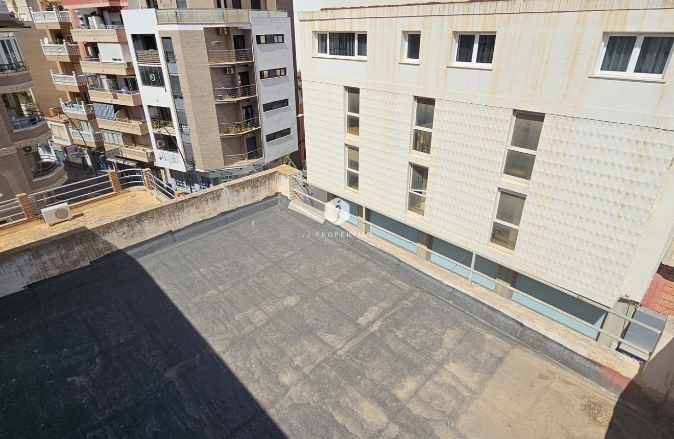 Tweedehands - Appartement / flat -
Torrevieja - Costa Blanca