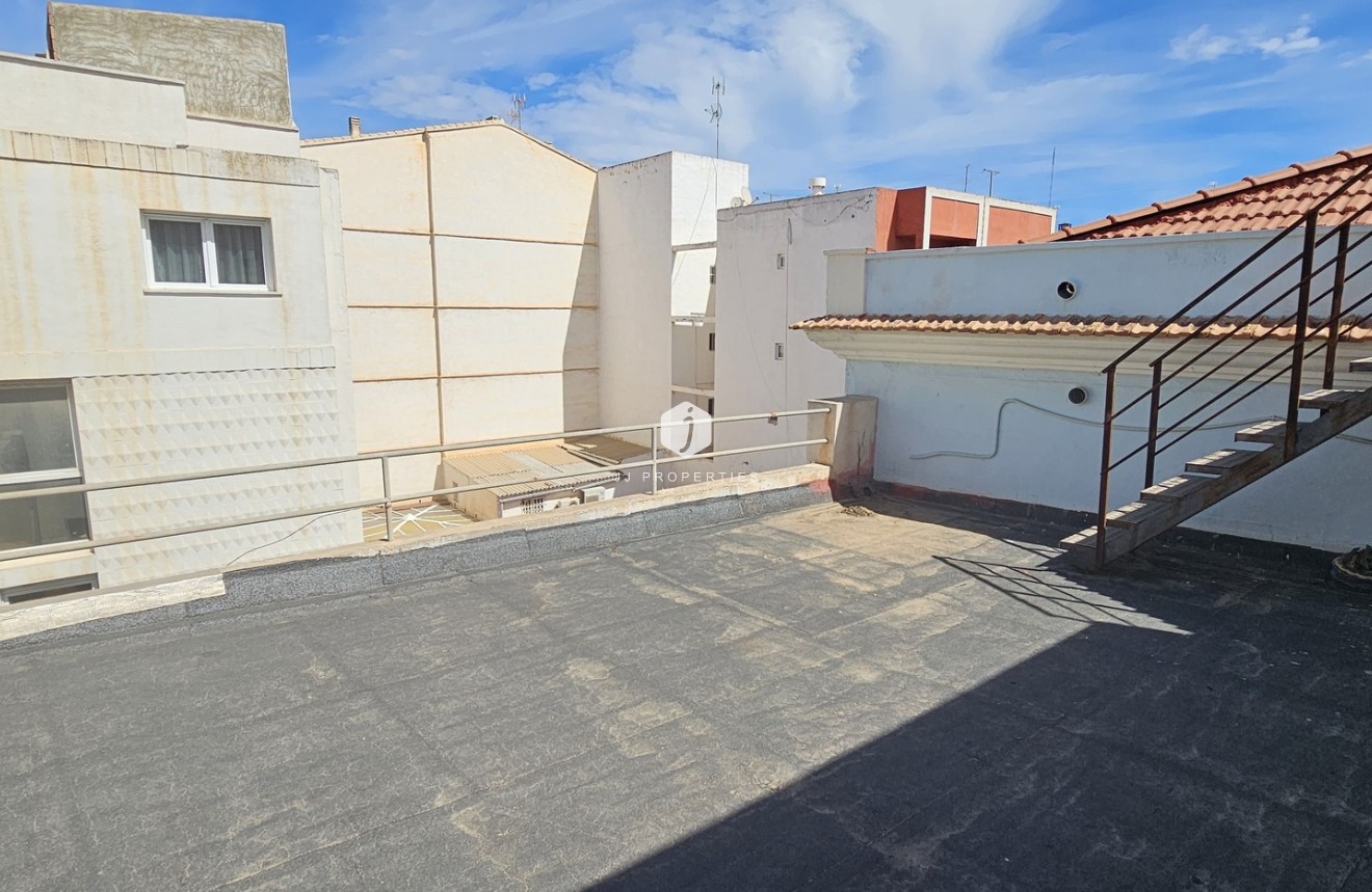 Tweedehands - Appartement / flat -
Torrevieja - Costa Blanca