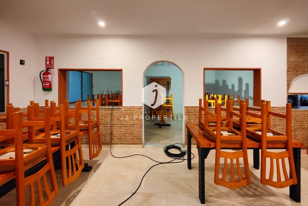 Tweedehands - Appartement / flat -
Torrevieja - Costa Blanca