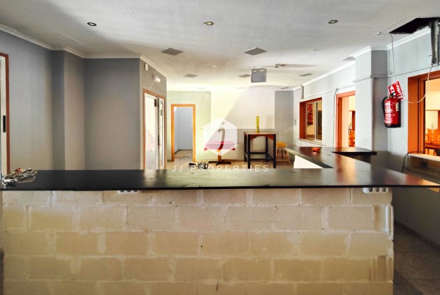 Tweedehands - Appartement / flat -
Torrevieja - Costa Blanca