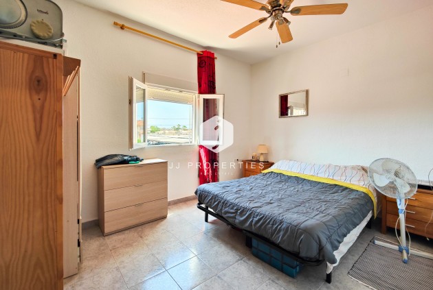 Tweedehands - Appartement / flat -
Torrevieja - Costa Blanca