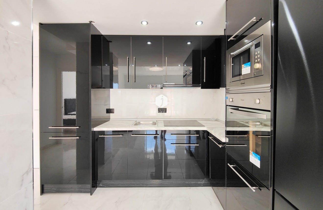 Tweedehands - Appartement / flat -
Orihuela Costa - Costa Blanca