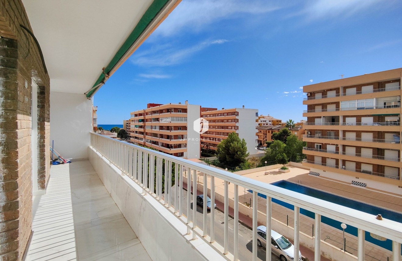 Tweedehands - Appartement / flat -
Orihuela Costa - Costa Blanca