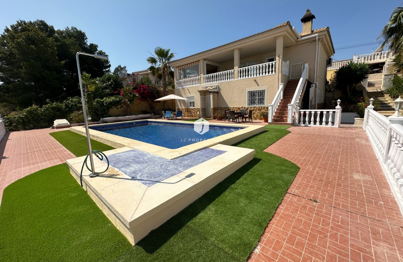 Tweedehands - Villa -
Algorfa - Inland