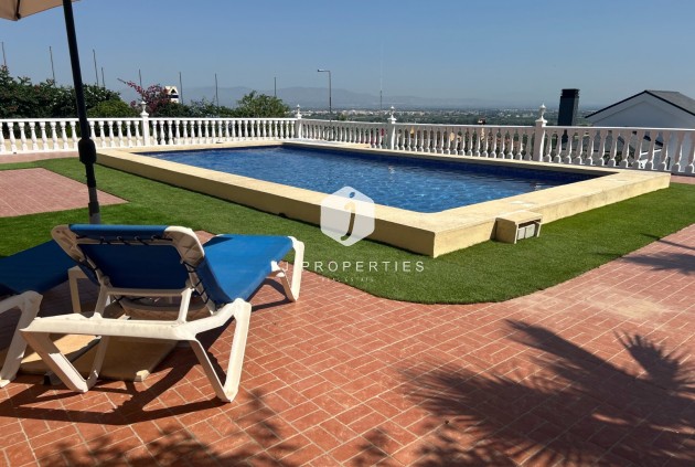 Tweedehands - Villa -
Algorfa - Inland