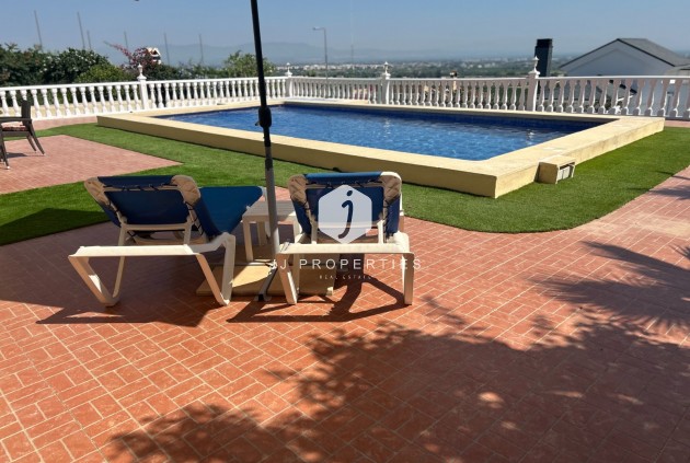 Tweedehands - Villa -
Algorfa - Inland