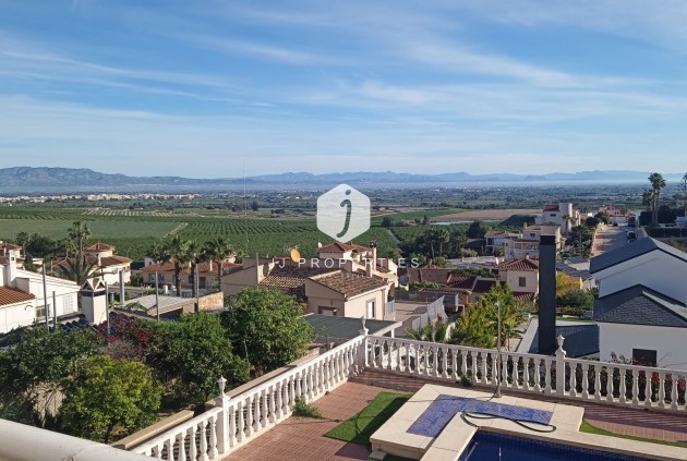 Tweedehands - Villa -
Algorfa - Inland