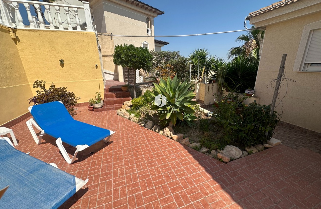 Tweedehands - Villa -
Algorfa - Inland