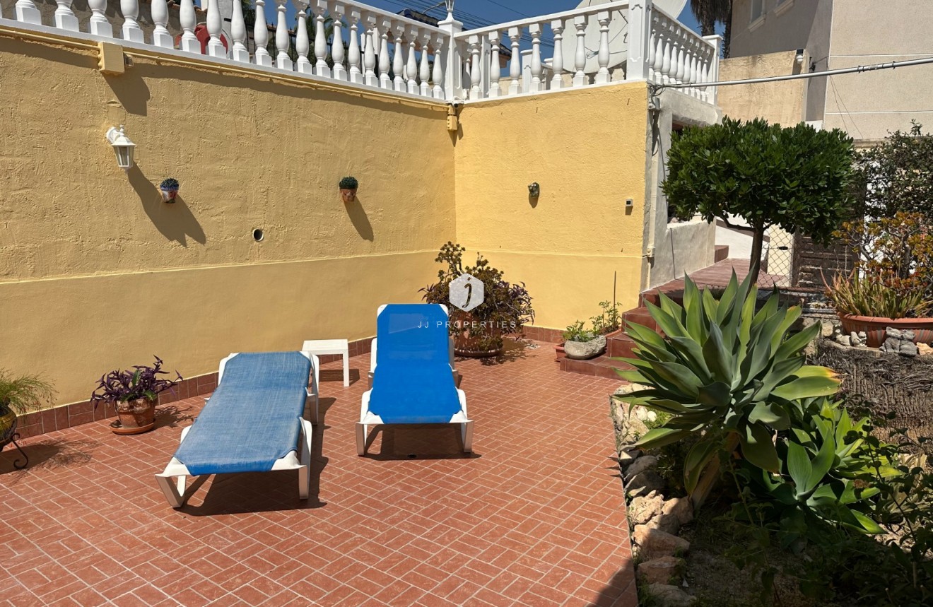 Tweedehands - Villa -
Algorfa - Inland