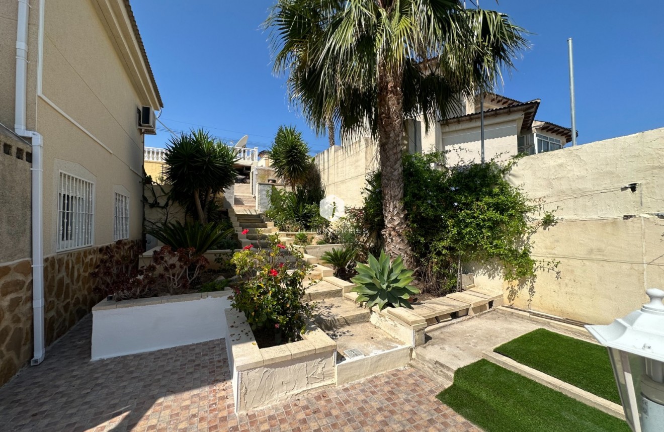 Tweedehands - Villa -
Algorfa - Inland