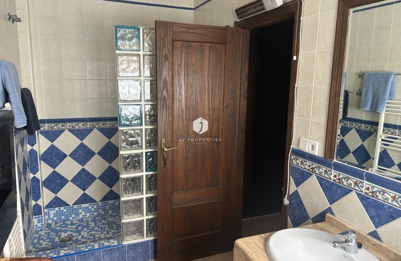 Tweedehands - Villa -
Algorfa - Inland