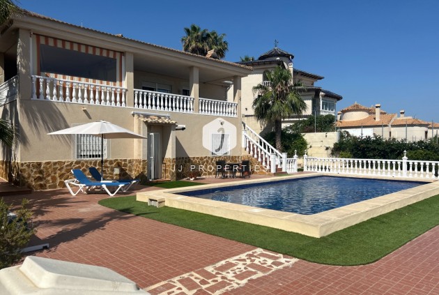 Tweedehands - Villa -
Algorfa - Inland