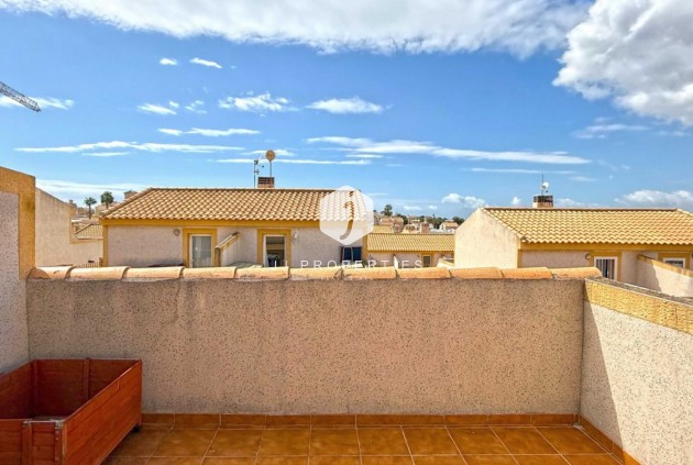 Tweedehands - Chalet -
Orihuela Costa - Costa Blanca